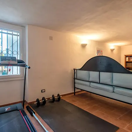 Apartment Elighe *