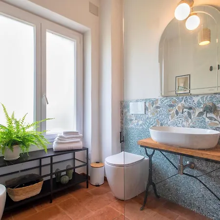 Elighe Apartment